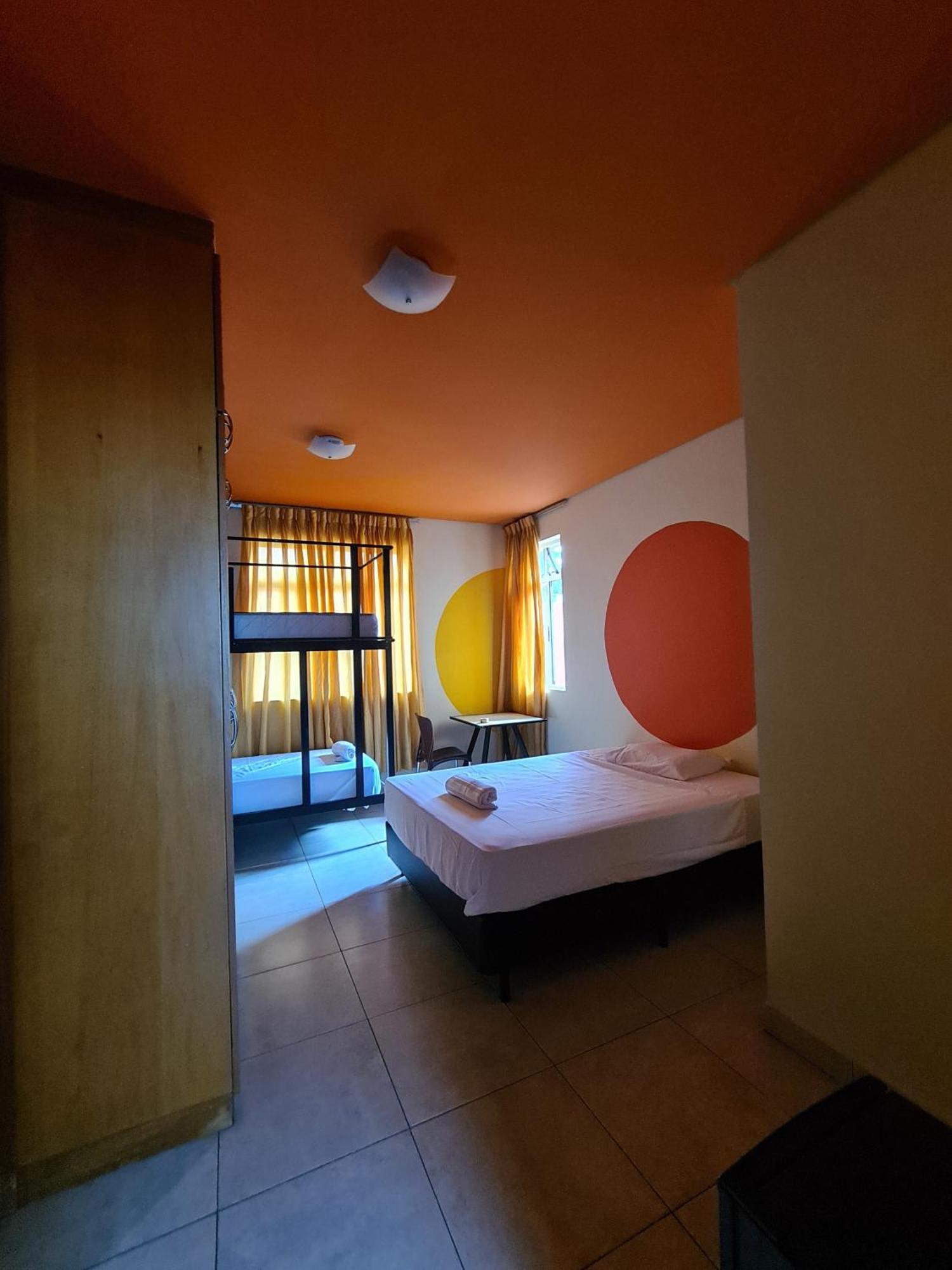 Poente Hostel Belo Horizonte Exterior photo